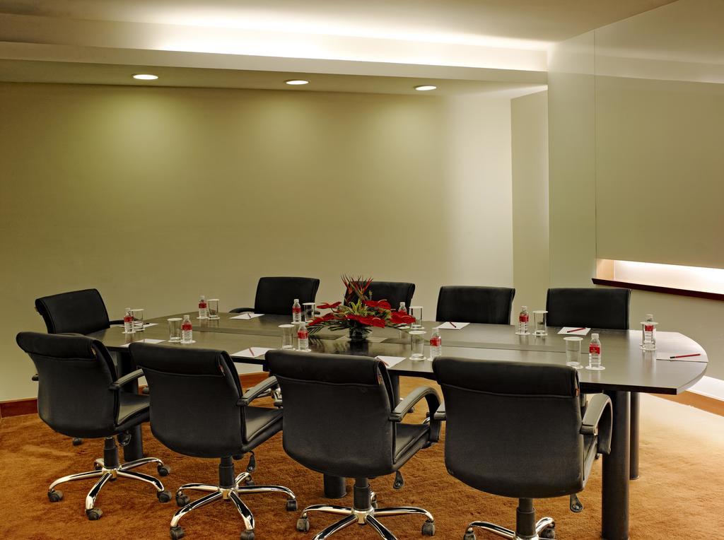 Radisson Blu Hotel Rudrapur Εξωτερικό φωτογραφία