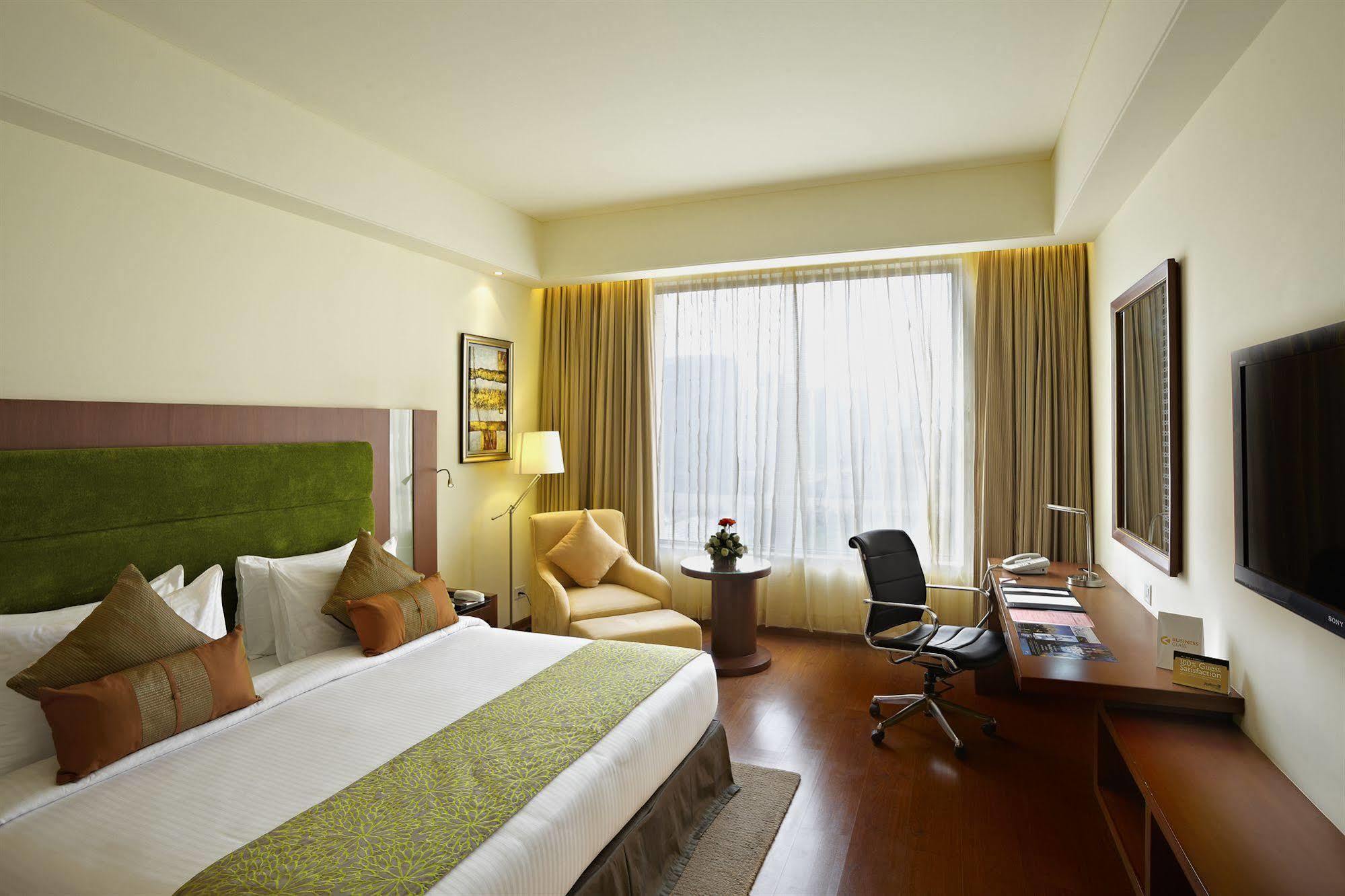 Radisson Blu Hotel Rudrapur Εξωτερικό φωτογραφία