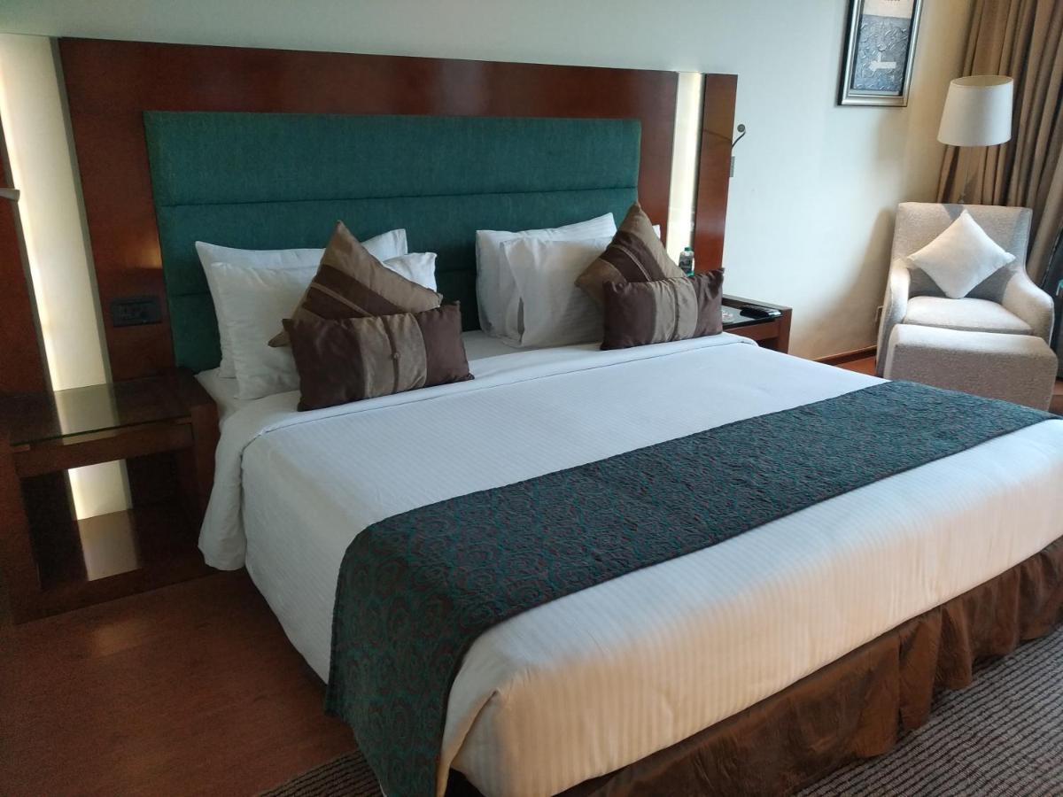 Radisson Blu Hotel Rudrapur Εξωτερικό φωτογραφία