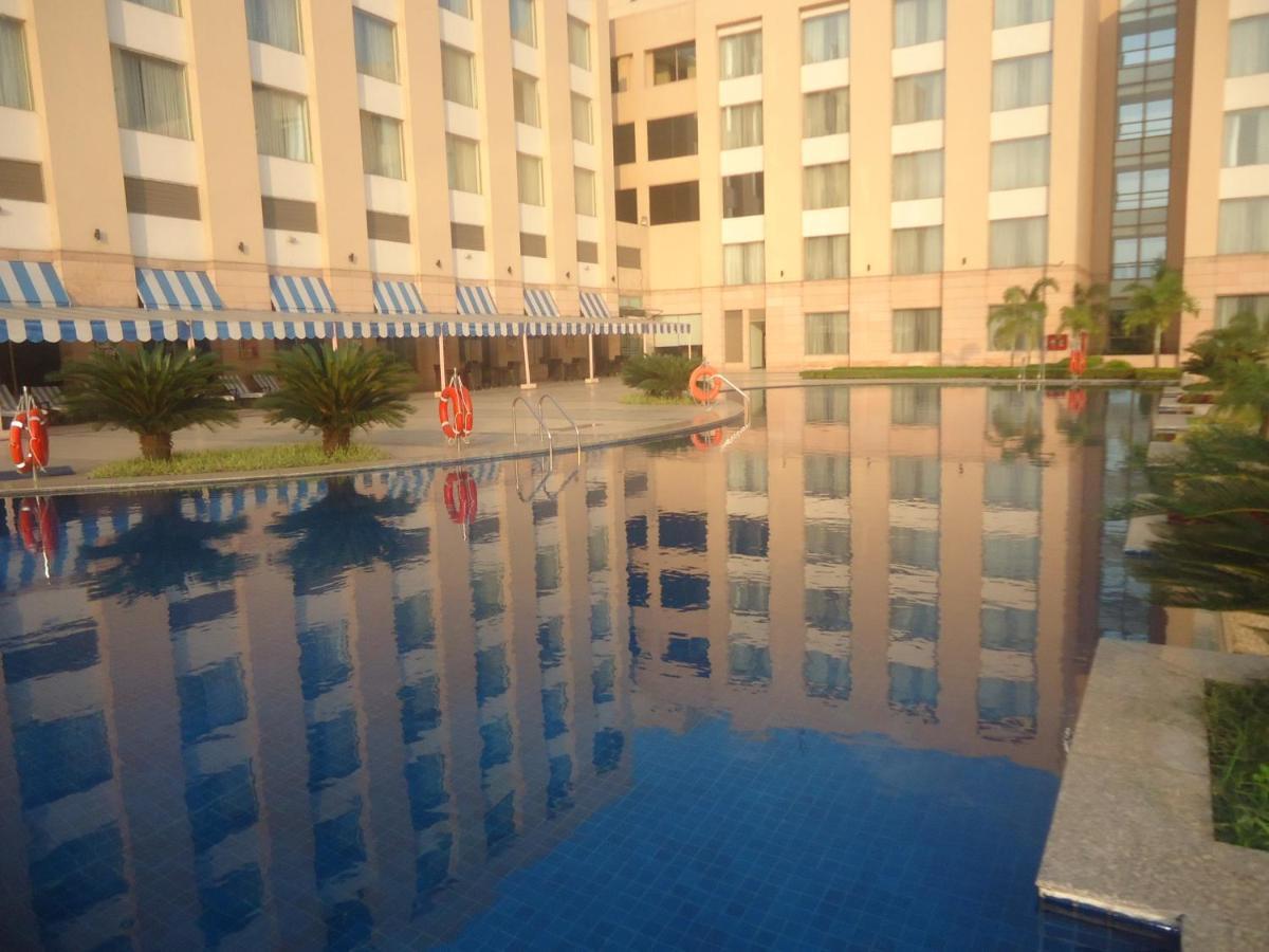 Radisson Blu Hotel Rudrapur Εξωτερικό φωτογραφία